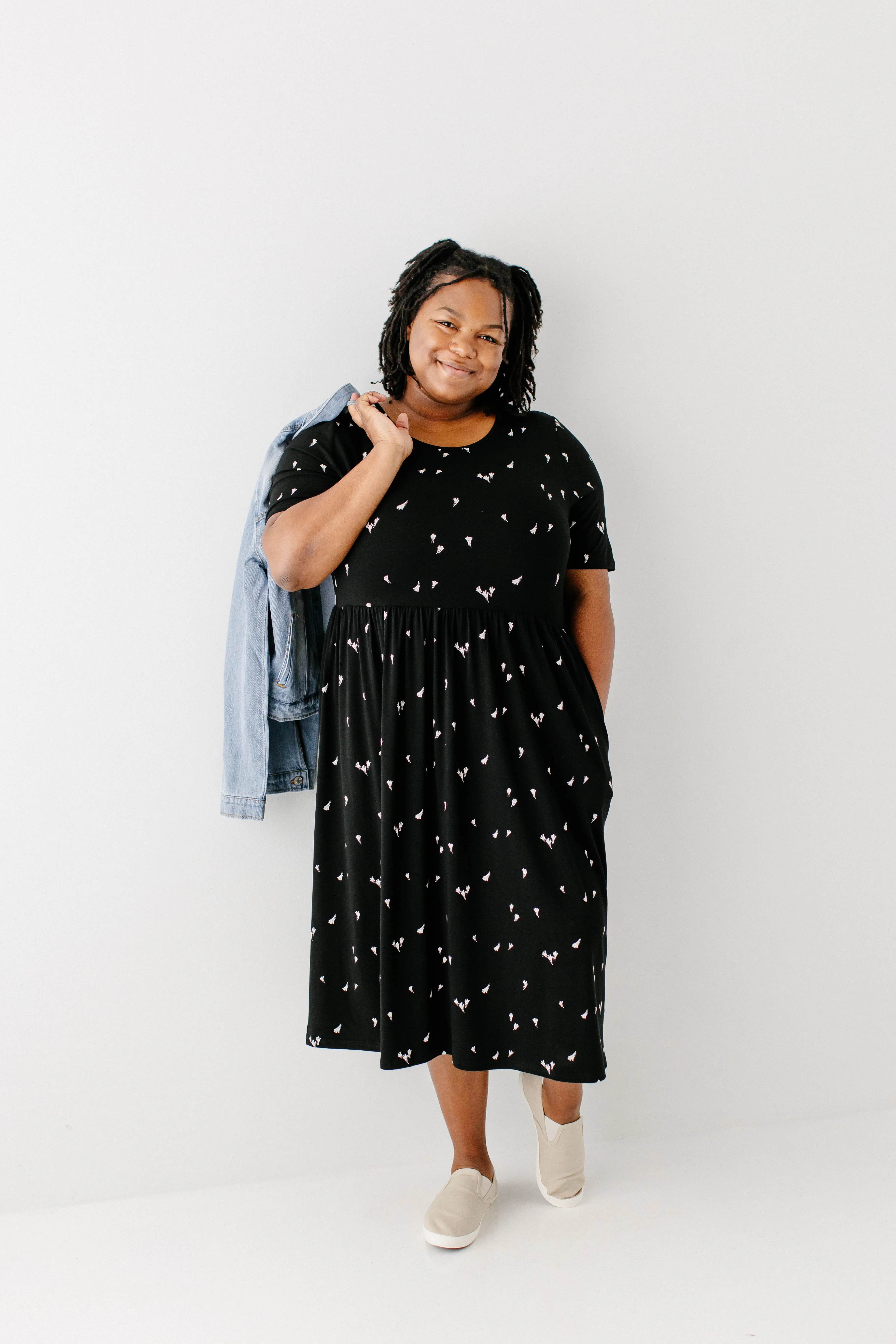 'Annie' Bamboo Blend Midi Dress in Black Abstract Print FINAL SALE