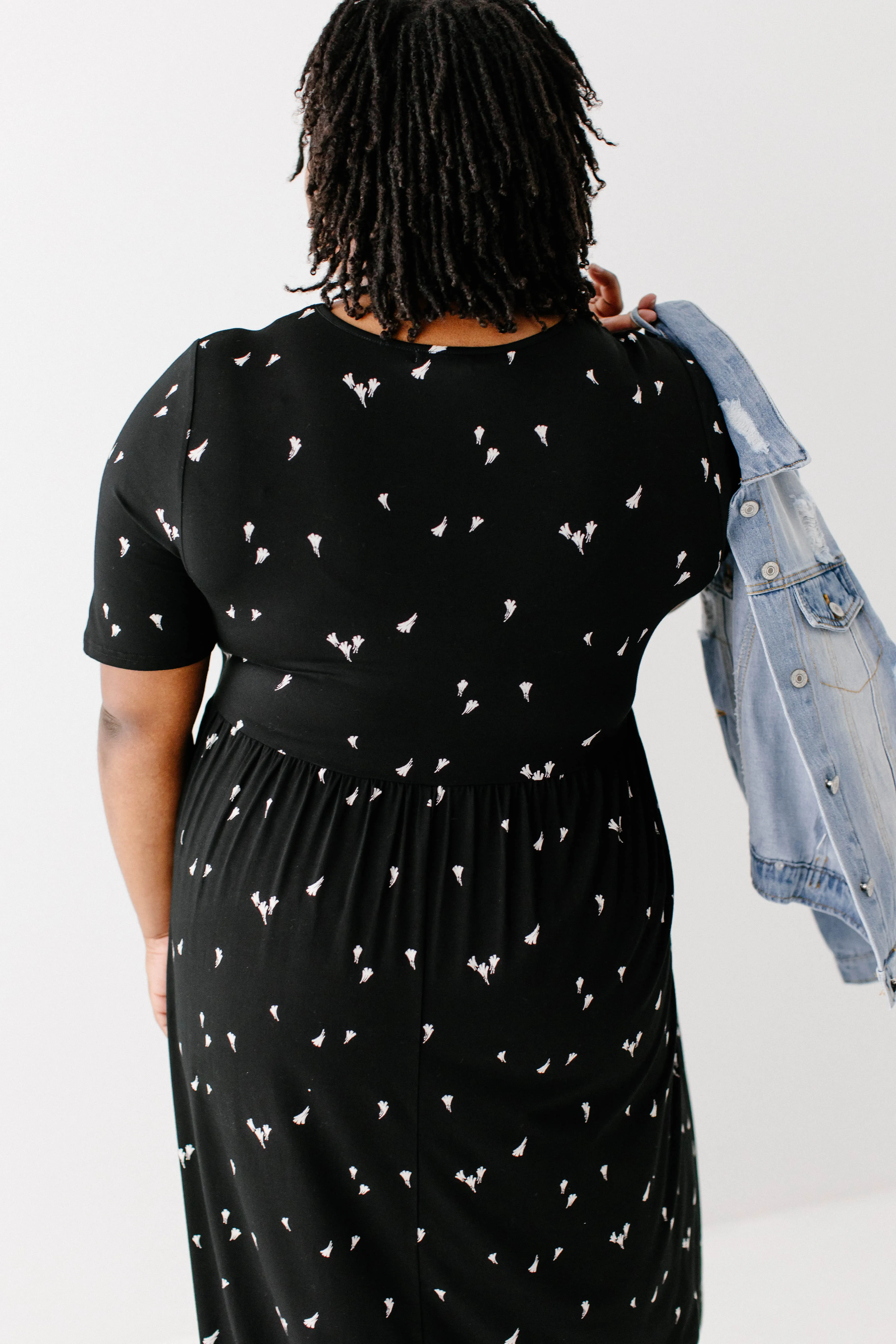 'Annie' Bamboo Blend Midi Dress in Black Abstract Print FINAL SALE