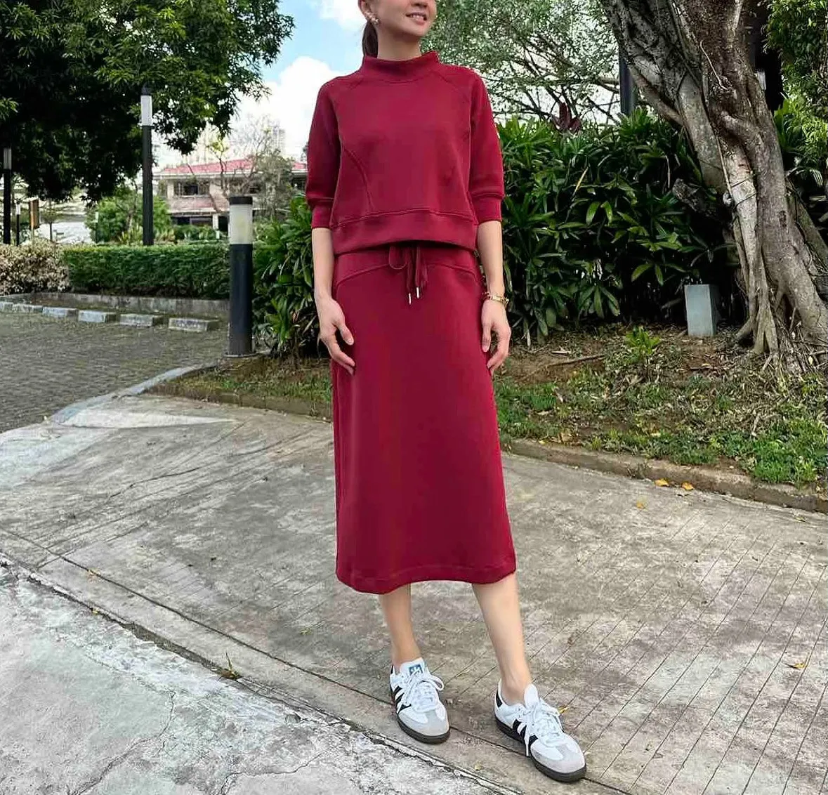 Anniston Crop in Maroon