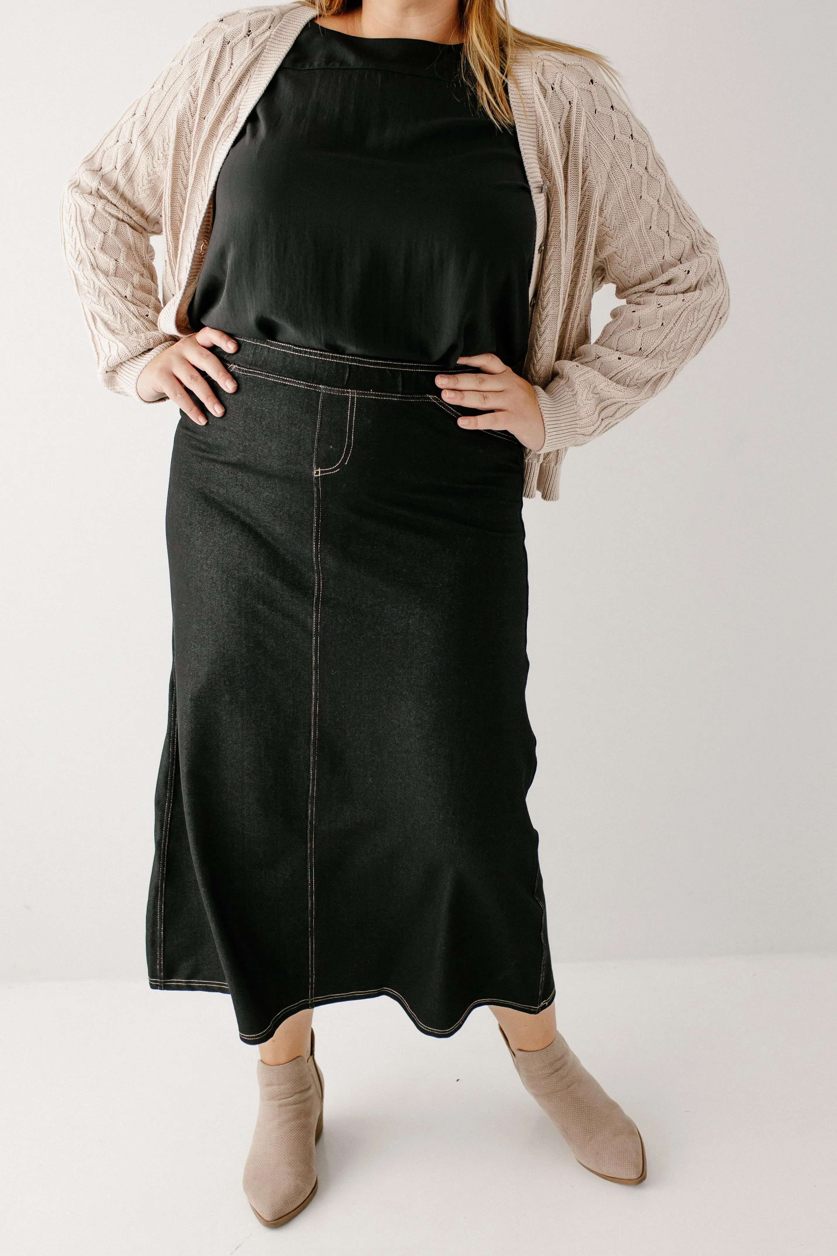 'Caroline' Long Knit Denim Skirt