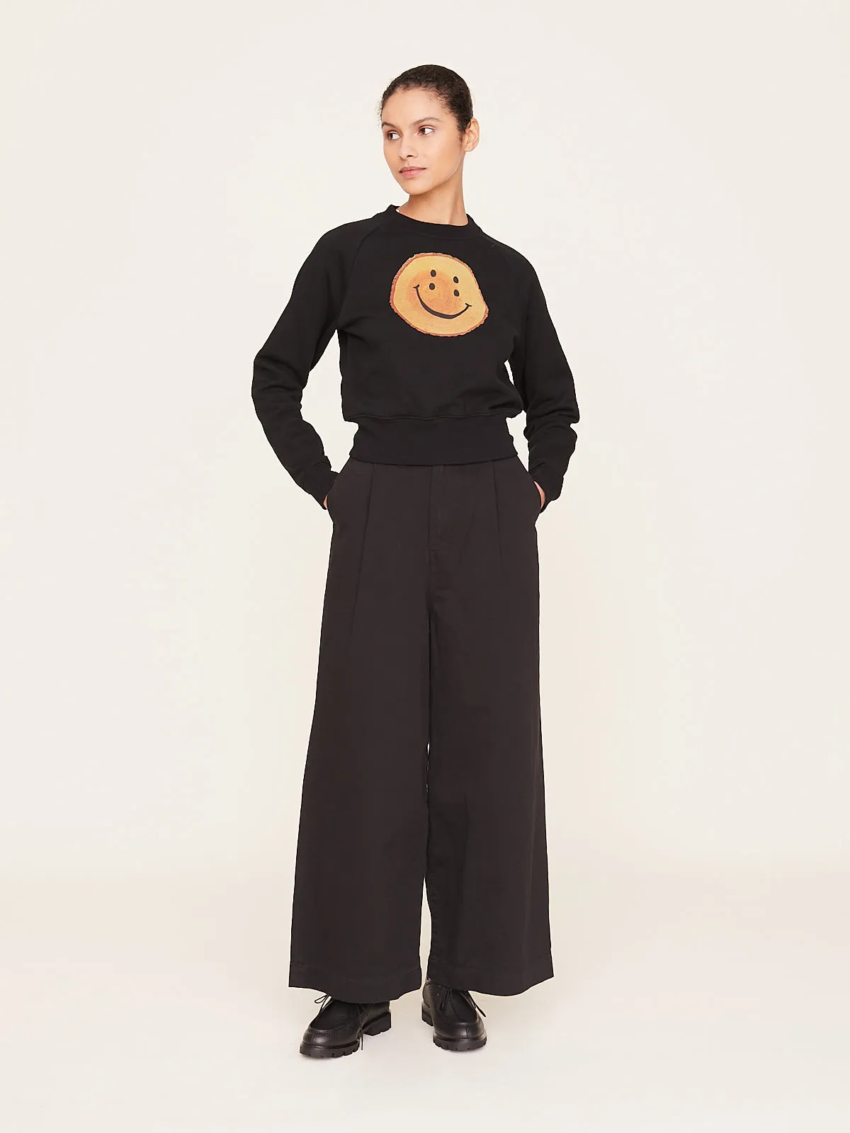 Dinky Type Eco Knit Crew Sweatshirt in Black
