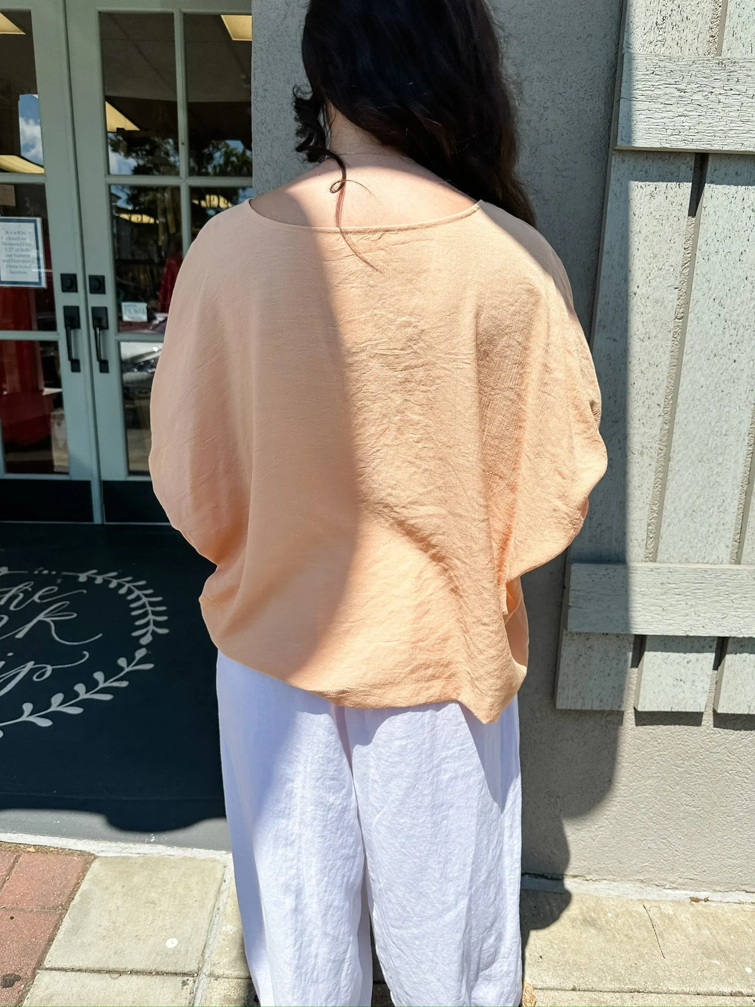 Textured Elastic Puff Sleeve Top